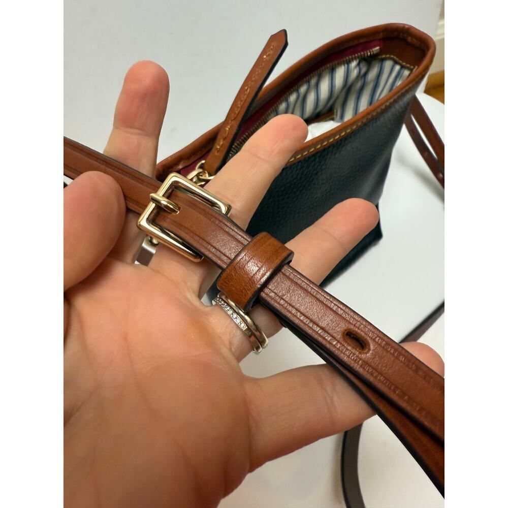 NEW! Dooney & Bourke Black Camden Pebblie Mini Hobo Leather Crossbody Bag - Picture 8 of 10
